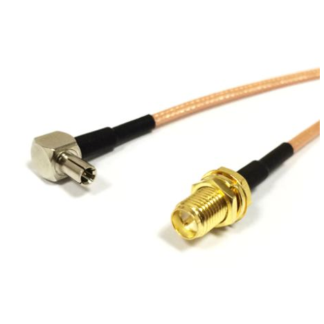 Антенный адаптер для USB 3G модемов Huawei (SMA-female - TS-9 (угловой))																							