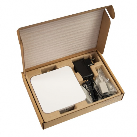 Радиомаршрутизатор MikroTik SXTsq Lite5