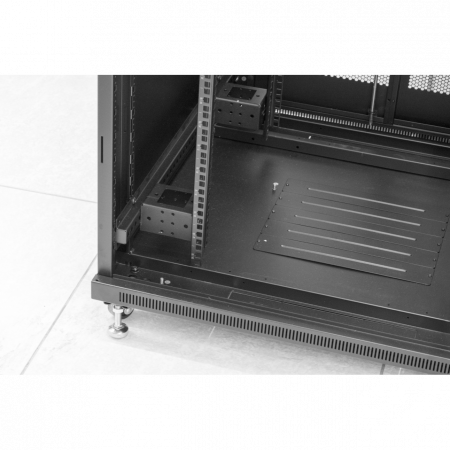 Шкаф телекоммуникационный напольный 37U 800x600мм, серия TFC (SNR-TFC-378060-CPDP-B)