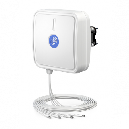 Секторная антенна QuPanel LTE MIMO 4x4, LTE, 10м кабель, SMA разъём