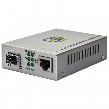Медиаконвертер  10/100/1000-Base-T c PoE / 100/1000Base-FX с SFP-портом