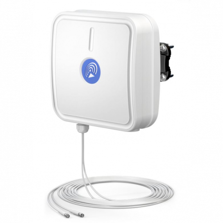Секторная антенна QuPanel LTE HP MIMO 2x2, LTE, 5м кабель, SMA разъём